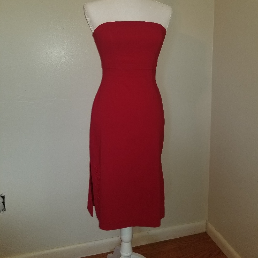 Express bodycon dress full of details